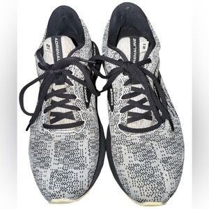 Brooks Adrenaline Athletic Shoes - Black and Gray